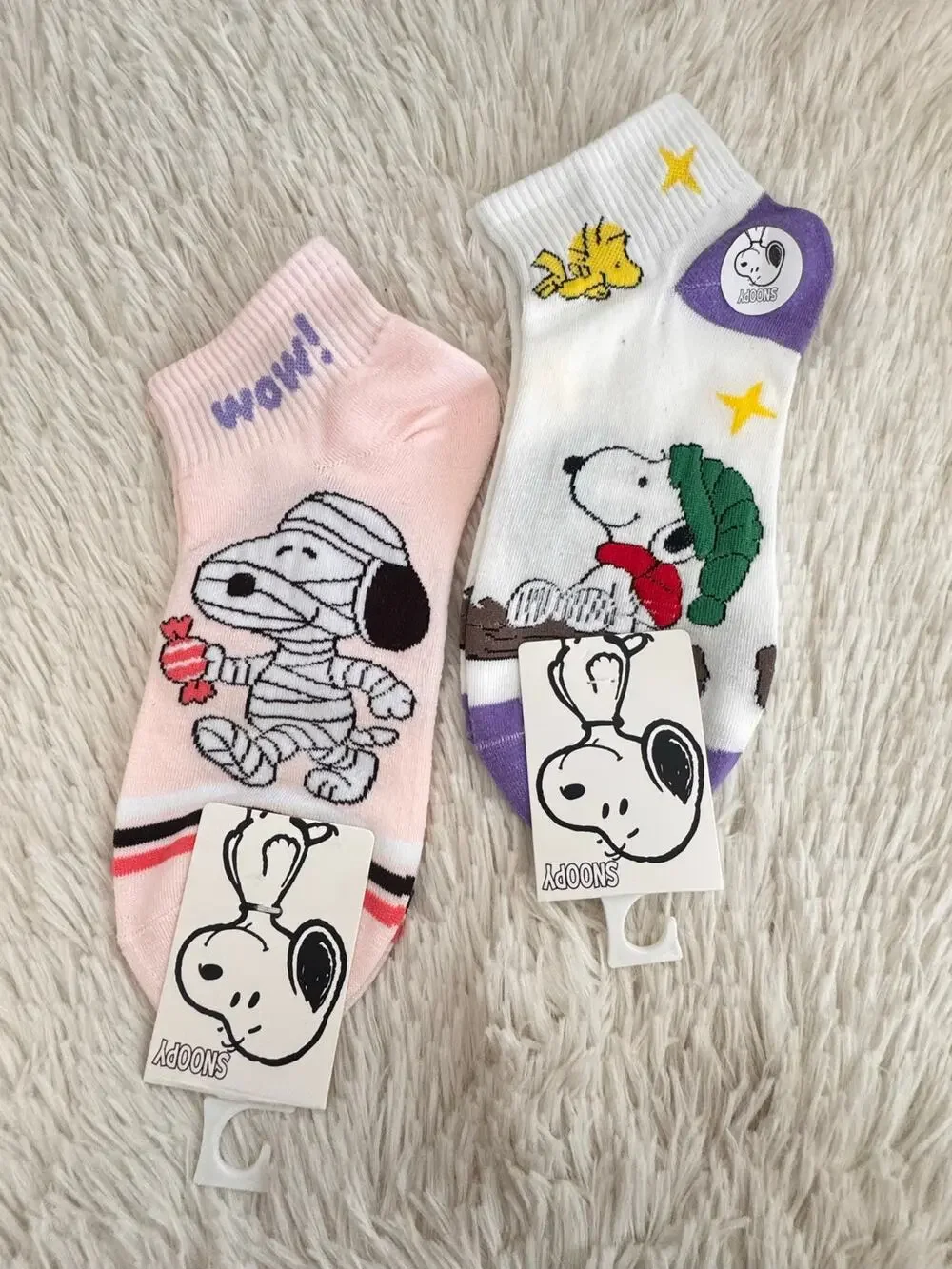 Snoopy ankle socks with Snoopy wearing green hat and red scarf and mummy costume